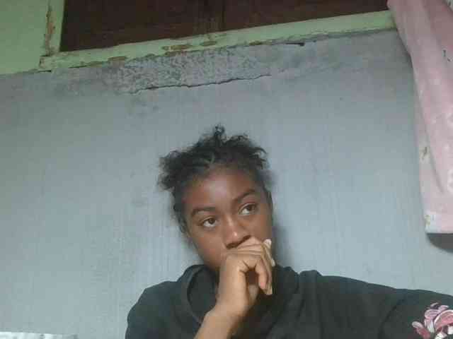 Joela1 webcam