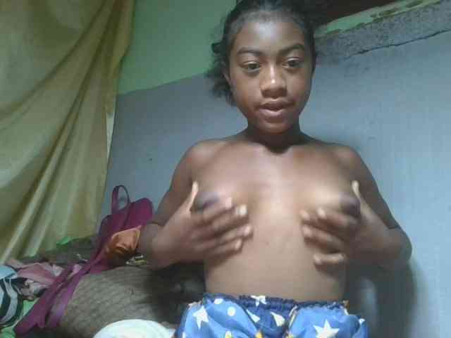 Joela1 webcam