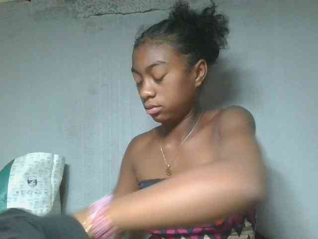 Joela1 webcam