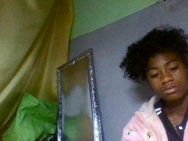 Joela1 webcam