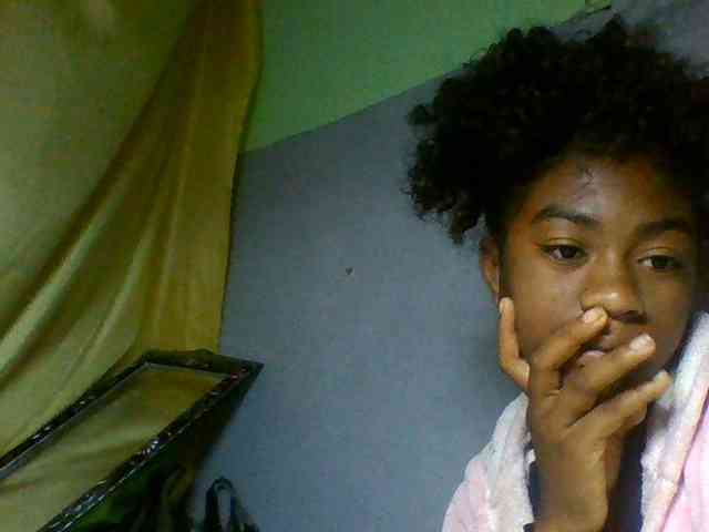 Joela1 webcam