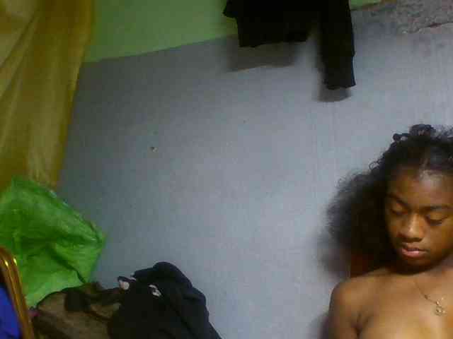 Joela1 webcam
