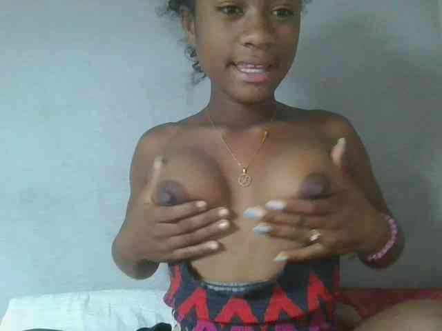 Joela1 webcam