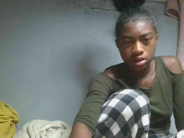 Joela1 webcam