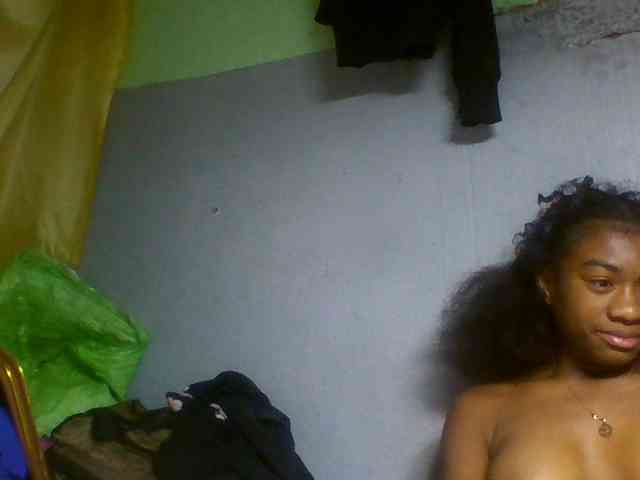 Joela1 webcam