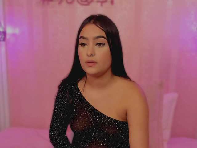 AriaClaire live cam on BongaCams