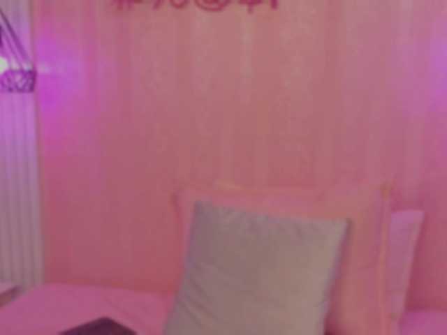 AriaClaire live cam on BongaCams