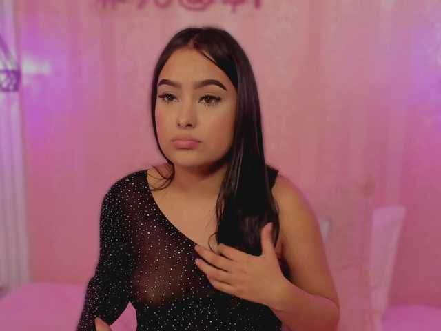AriaClaire live cam on BongaCams