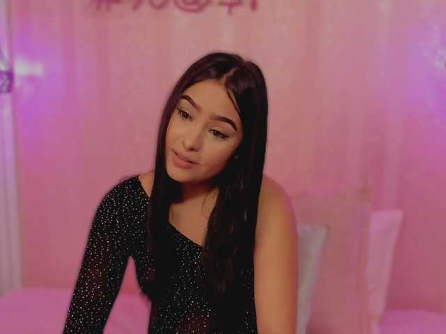 AriaClaire live cam on BongaCams