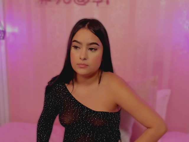 AriaClaire live cam on BongaCams