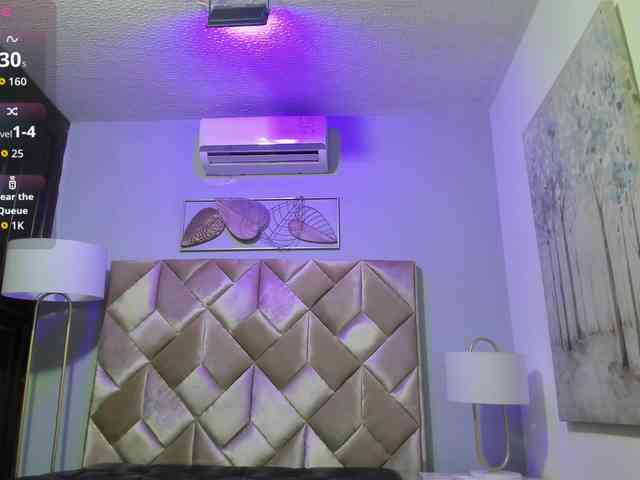 IsaMillerS4 webcam