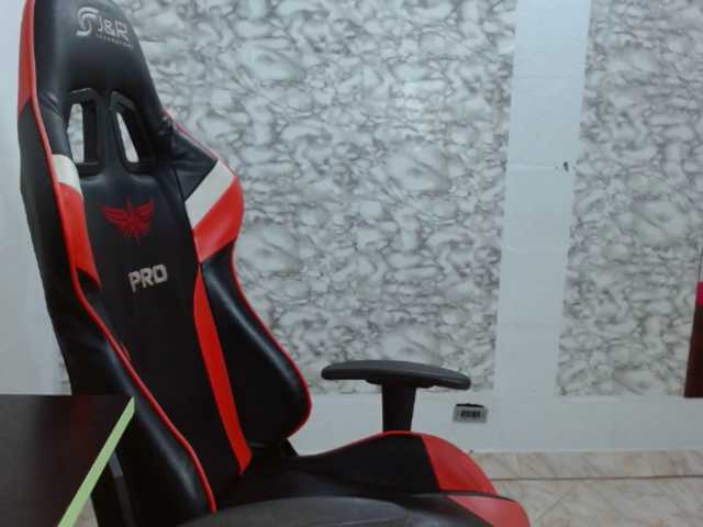 Zamiramoon live cam preview