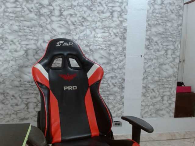 Zamiramoon live cam preview