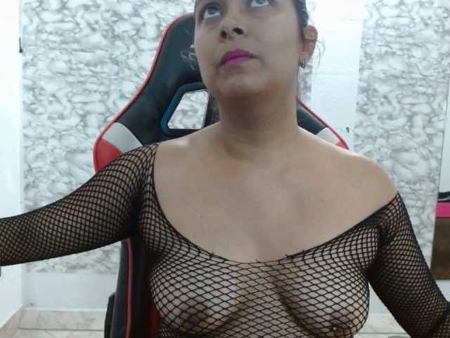 Zamiramoon live cam on BongaCams