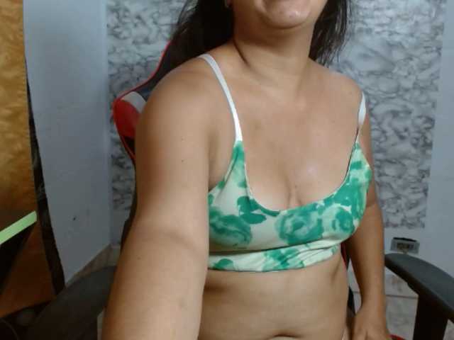 Zamiramoon live webcam show