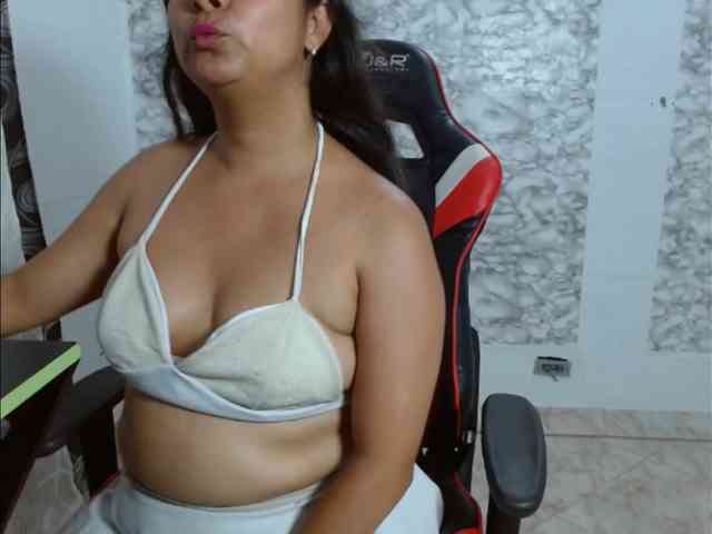 Zamiramoon webcam
