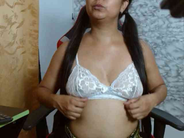 Zamiramoon webcam