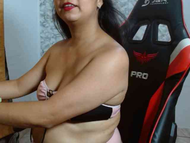 Zamiramoon webcam