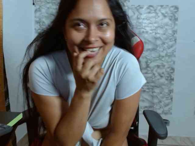 Zamiramoon webcam