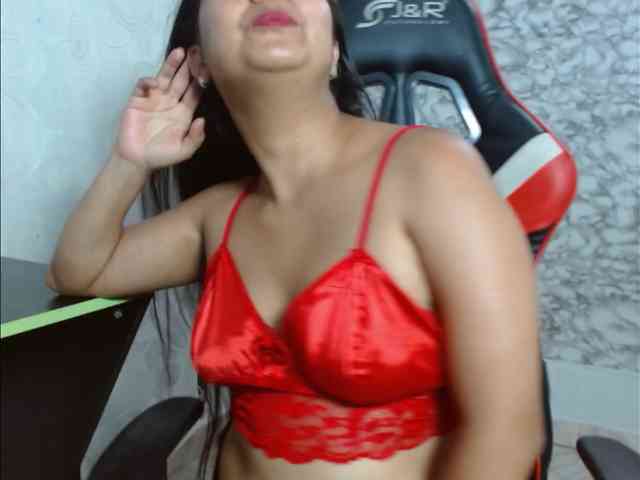 Model: Zamiramoon