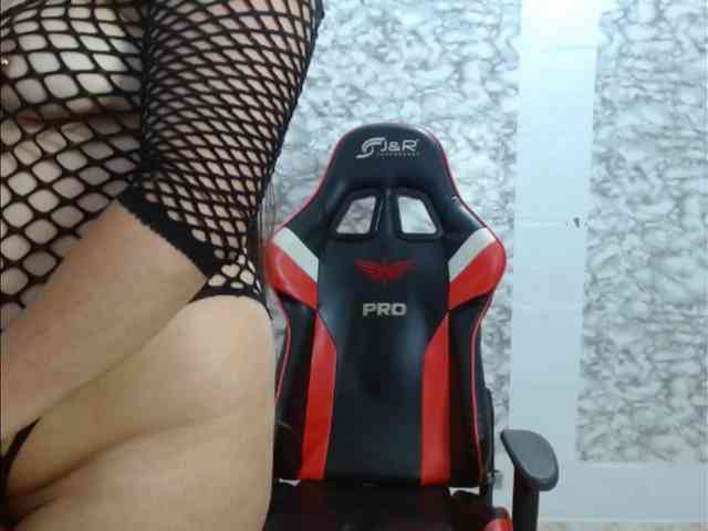 Zamiramoon webcam