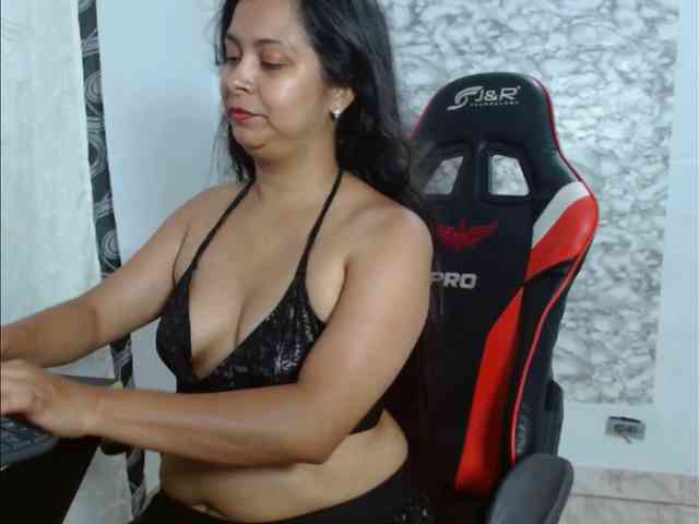 Zamiramoon webcam