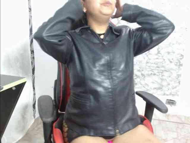 Zamiramoon webcam