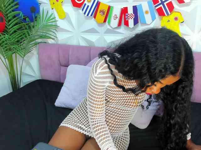 Chanell-Banks webcam
