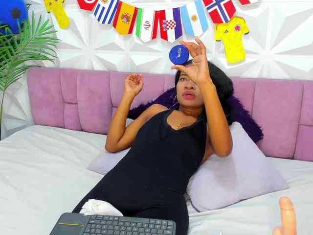 Chanell-Banks webcam