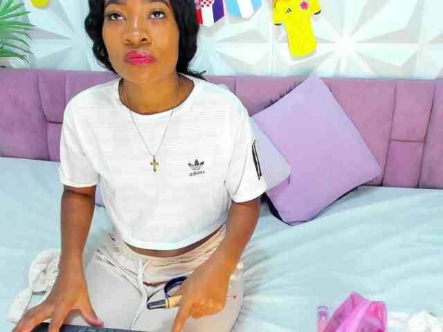 Chanell-Banks webcam