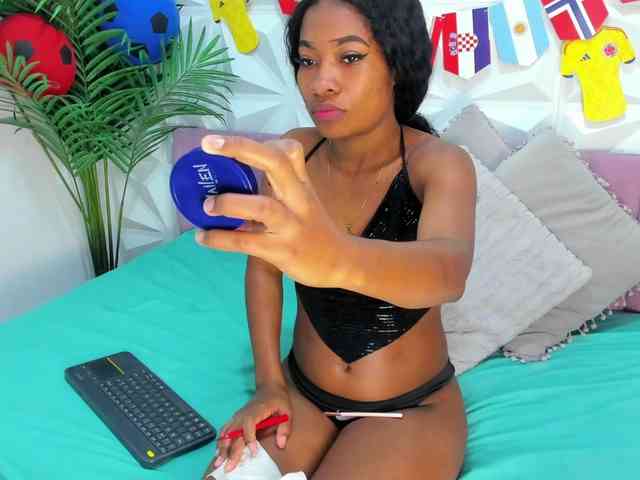Chanell-Banks webcam