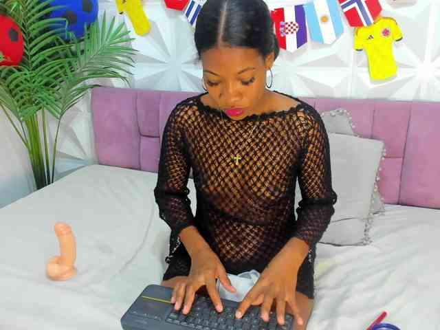 Chanell-Banks webcam