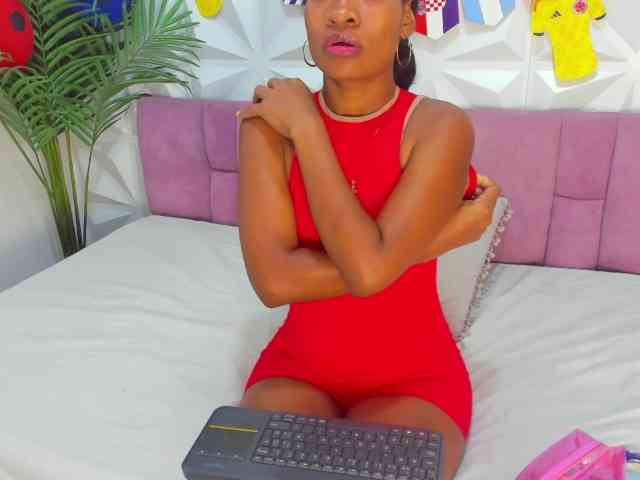Chanell-Banks webcam