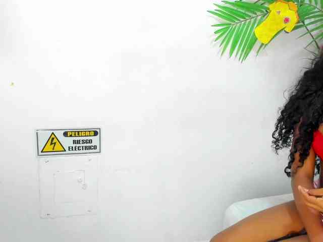 Chanell-Banks webcam