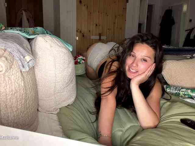 Mysteriousmadam webcam