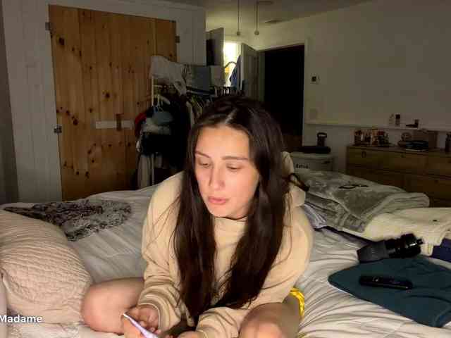 Mysteriousmadam webcam
