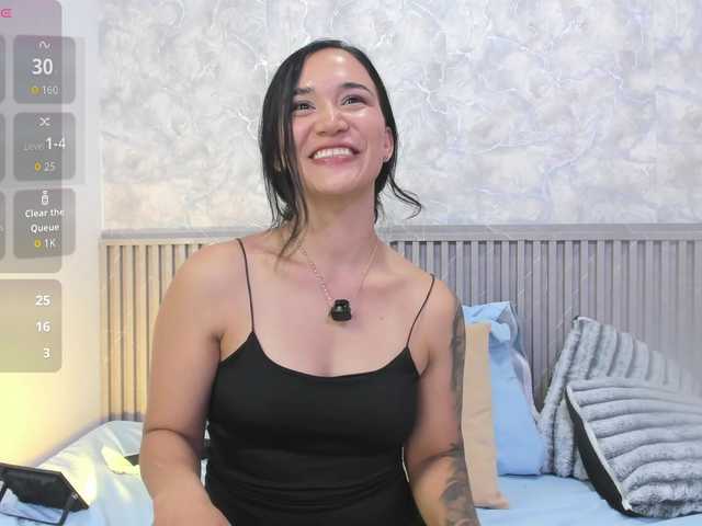 Victoria-Monroe live webcam show