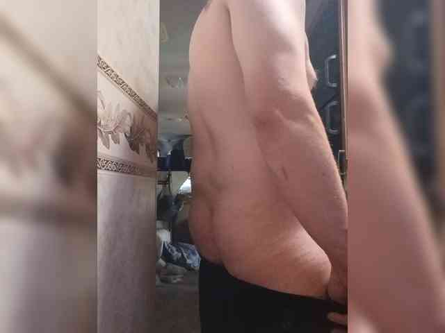 Gonzo42084 Sex Cam Show