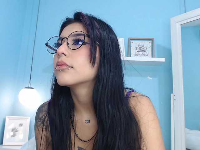AzulaDark live cam on BongaCams