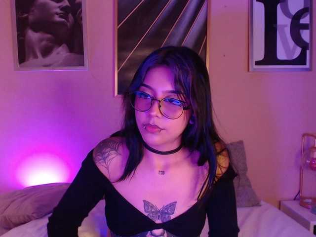 AzulaDark live cam on BongaCams