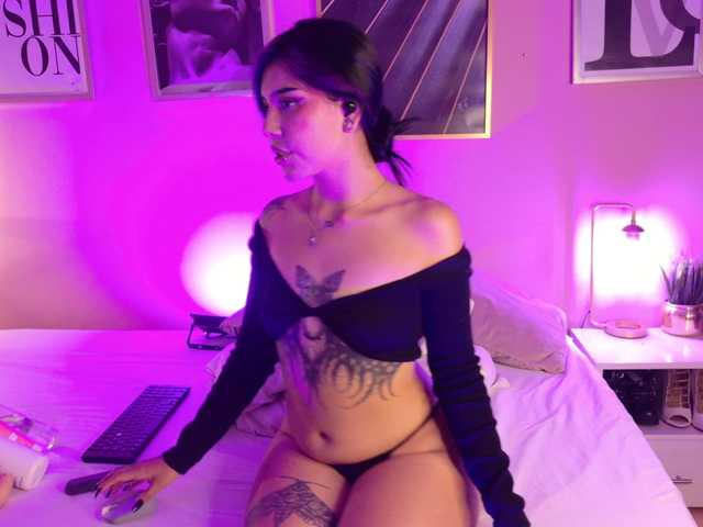 AzulaDark live cam on BongaCams