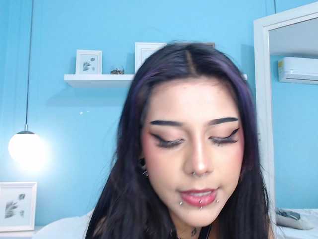 AzulaDark live cam