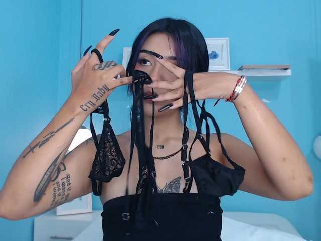 AzulaDark live cam on BongaCams