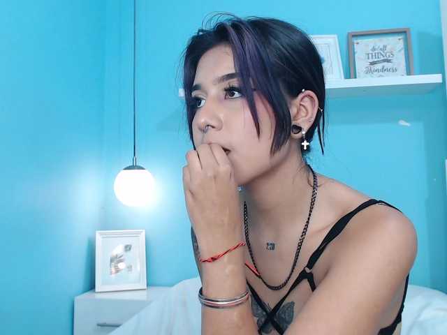 AzulaDark live cam on BongaCams