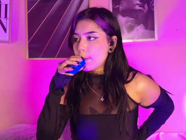AzulaDark live cam on BongaCams