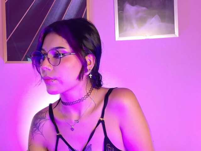 AzulaDark live cam on BongaCams