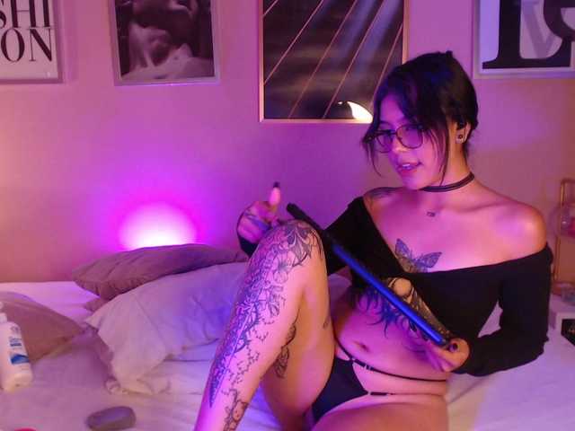 AzulaDark live cam on BongaCams