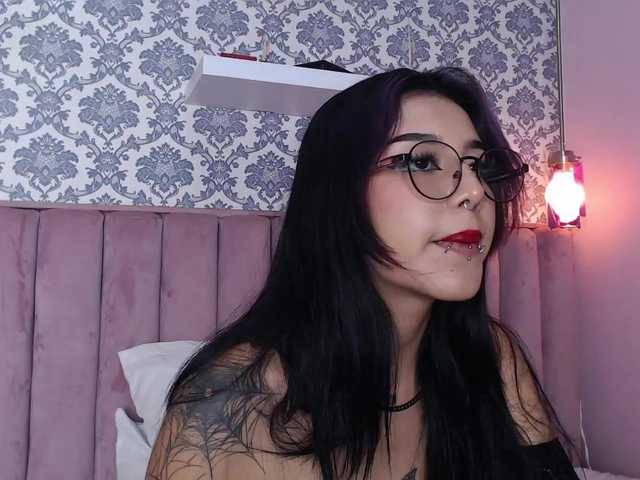 AzulaDark live cam on BongaCams