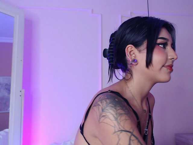 AzulaDark live cam on BongaCams