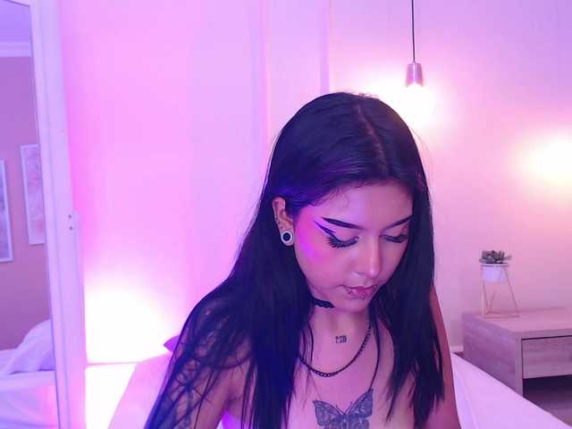 AzulaDark live cam on BongaCams